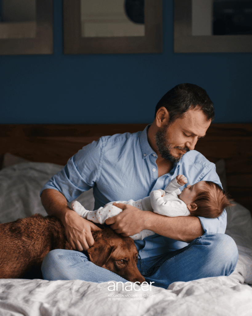 Hábitos saludables a la hora de decidir ser padre Hombre con bebé | Anacer